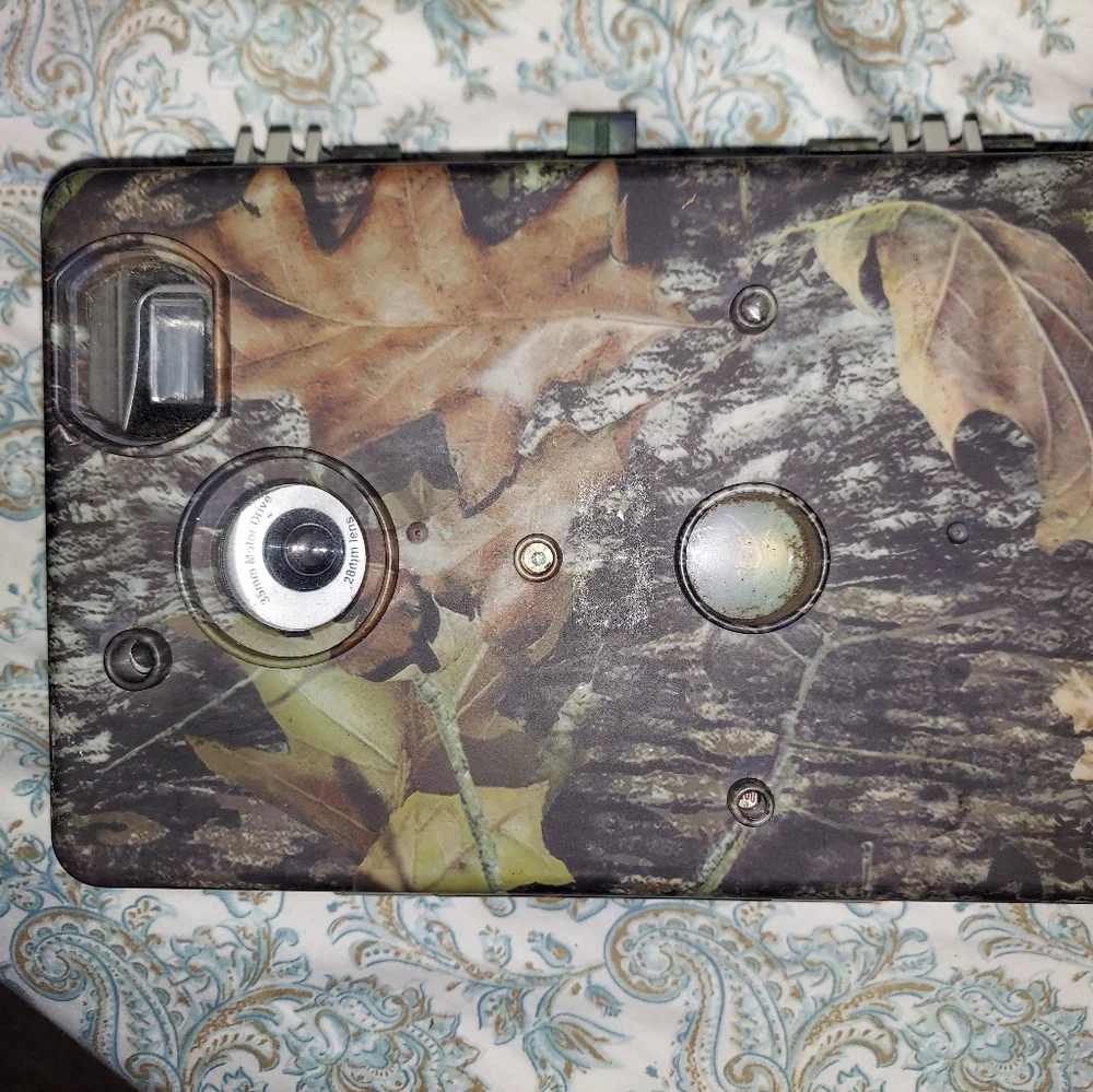 Moultrie Feeders surveillance trail camera